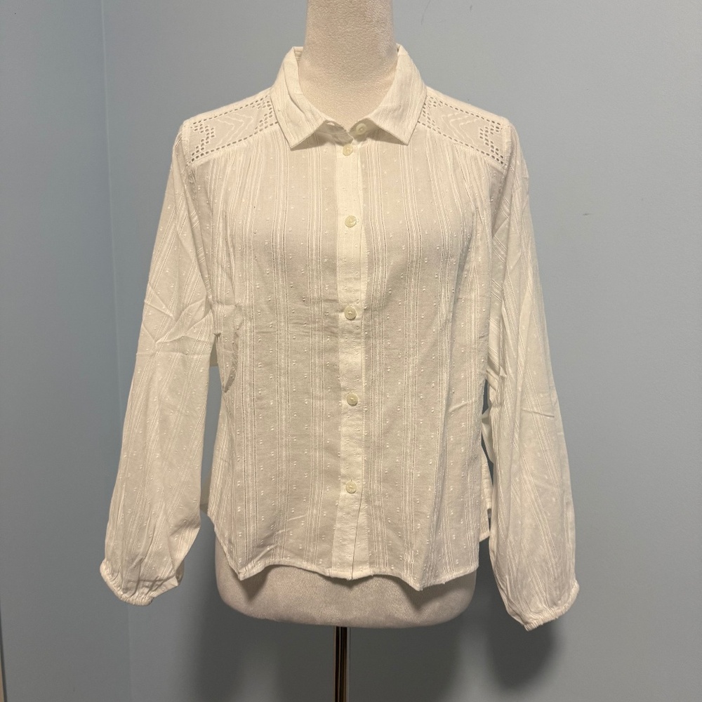 American Eagle Outfitters Women’s Embroidered White Cotton‎ Blouse Size M